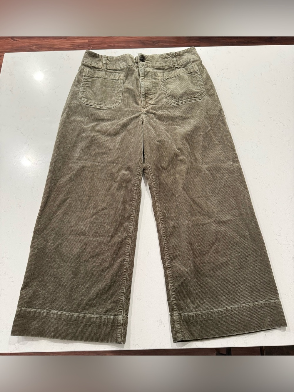 Maeve x Anthropologie Wide Leg Corduroy Pants in Olive Green. Size 32 - Picture 3 of 13
